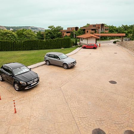 Апартамент За Гости Влади В Комплекс Garden Palace Balchik Exterior photo